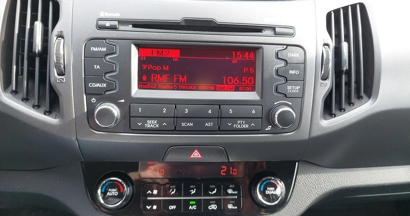 Kia Sportage cena 47900 przebieg: 207000, rok produkcji 2013 z Piła małe 277
